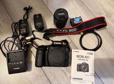 Canon eos 80d with Canon EFS 18-55mm lens !