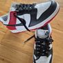 Nike Dunk Low Youth Size 6.5Y Image 2