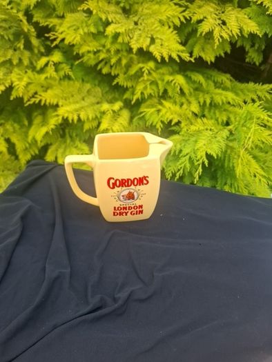Gordon gin ceramic pitcher postage possible
