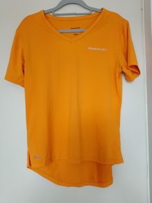 ladies Reebok top