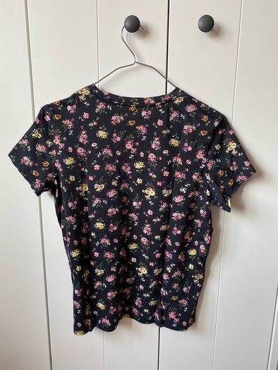 Superdry t-shirt / top for women / ladies  in very good condition - UK 8