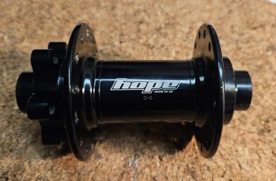Hope Pro4 110 front hub