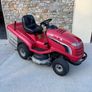 Honda ride on lawnmower Image 2