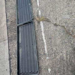 Shallow planters x2