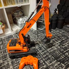 Huina excavator