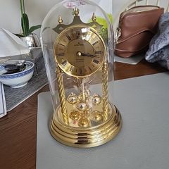 Clock quartz anniversary