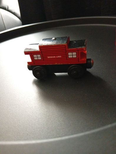 Thomas & Friends Wooden Railway Sodor Line Caboose 2003