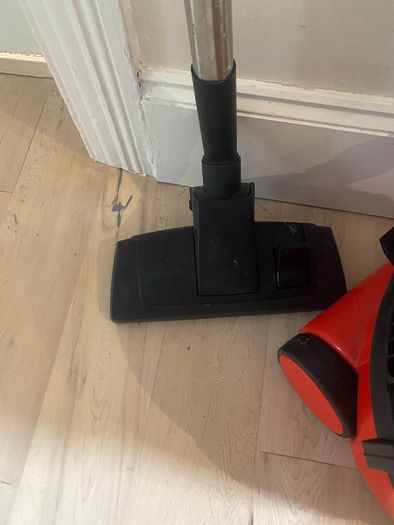 Henry Hoover Red