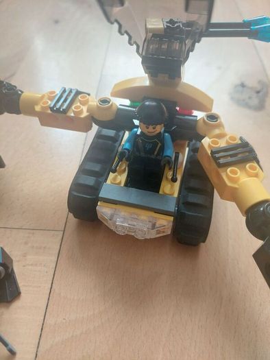 Lego Aqua Raiders - Lobster Strike - set 7772 - from 2007