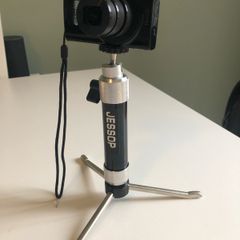 Camera tripod