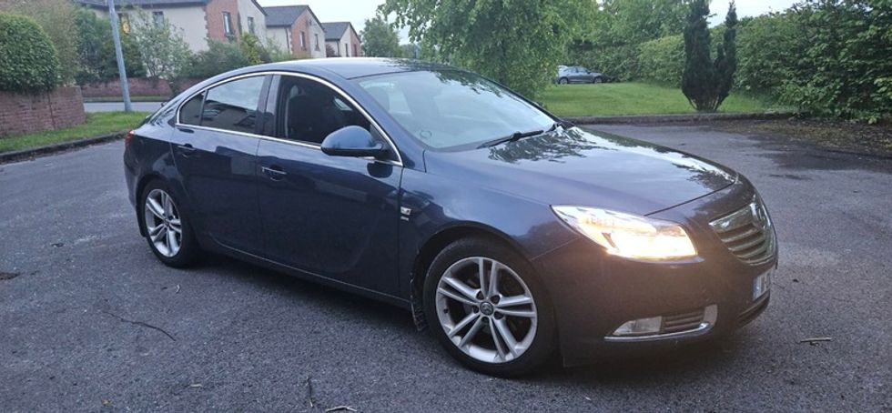 Vauxhall Insignia 2,0 160 BHP Automat