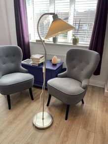 Floor lamp