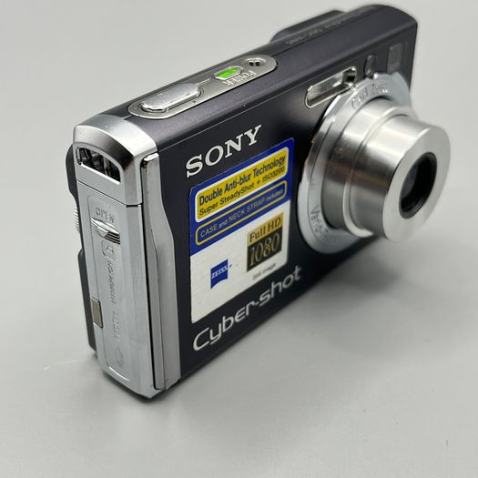 Sony Cybershot DSC-W85 7.2MP Digital Camera - Black - Full Kit - Tested