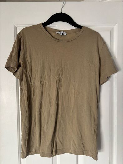 Boii Studio khaki beige tshirt size L