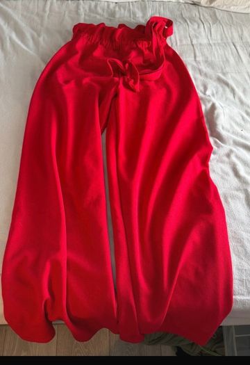 Wide leg trousers