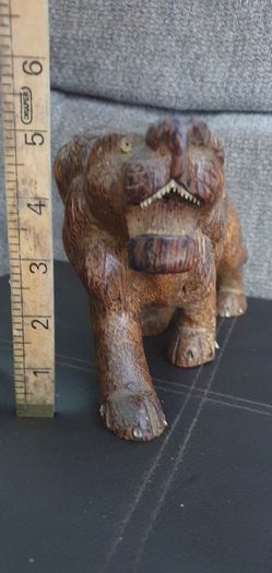 Lion wooden figures