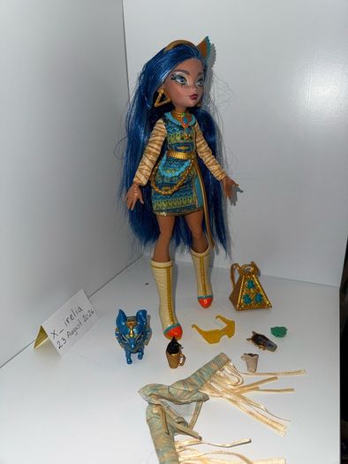 monster high cleo