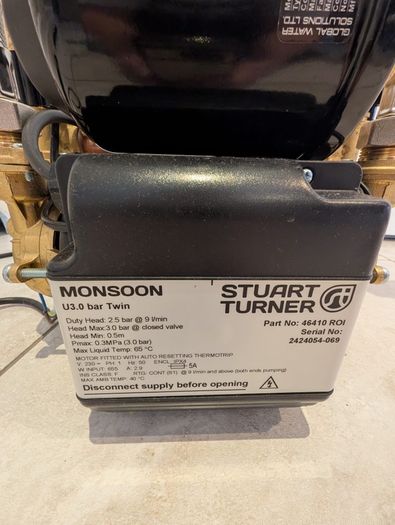 Stuart Turner Monsoon U3.0 Bar Twin Pump (Universal / Negative Head)