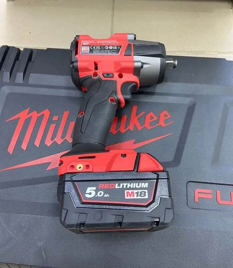 Milwaukee M18 FHIW2F12-502X Impact Wrench