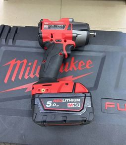 Milwaukee M18 FHIW2F12-502X Impact Wrench
