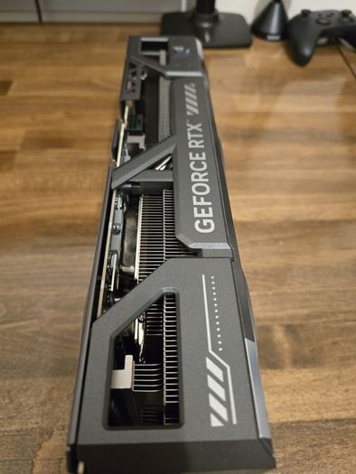 ASUS TUF Gaming GeForce RTX 5090 OC 32GB GDDR7 Refurbished, Like New