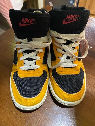 Nike shose