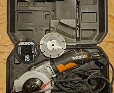 WORX Compact Circular Saw