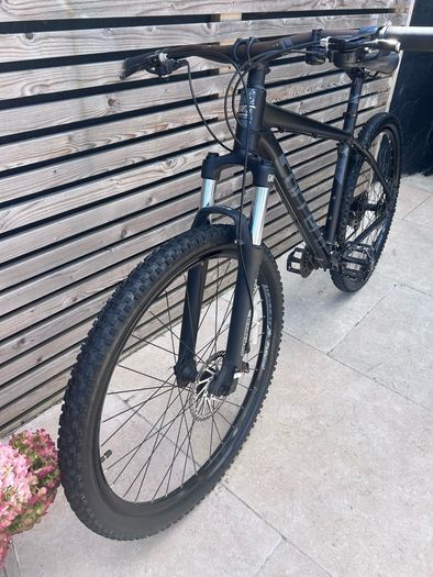 Carrera Vengence mountain bike