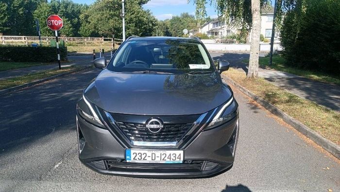 2023 Nissan Qashqai hybrid only 12k km.