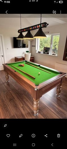 Pool table
