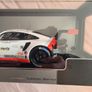 Ixo 1:18 Porsche 911 RSR Daytona 2018 - Diecast Metal Image 5