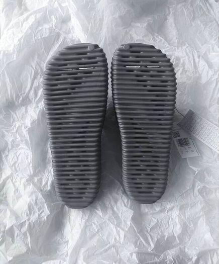 Adidas Adilette 25 Slides - Brand New In Box - Size UK 10