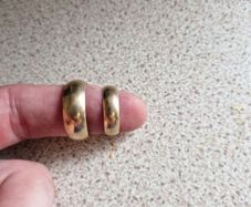 9ct gold wedding bands