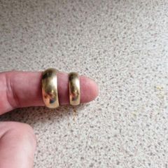 9ct gold wedding bands