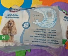 Diapers for female dogs M