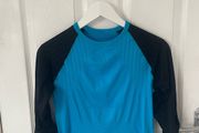 Men's crivit sports long sleeve base layer top size medium