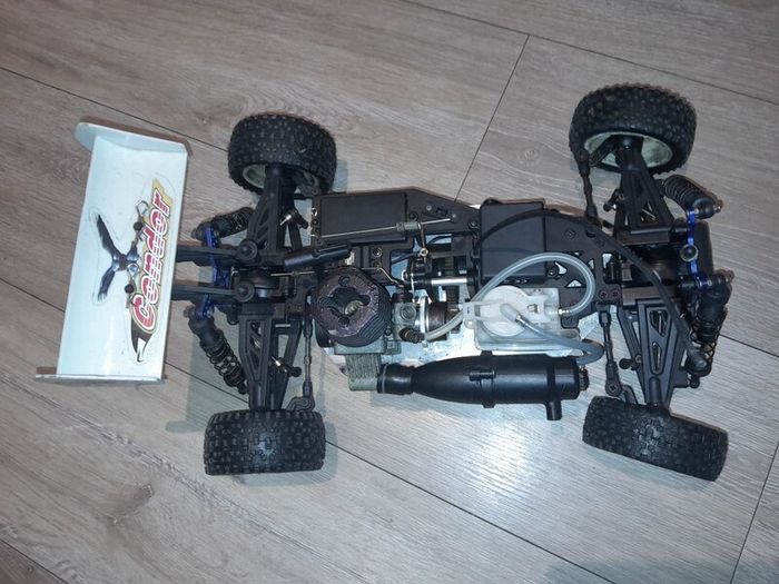 condor 1/10 scake nitro buggy