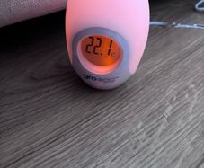 GRO EGG baby temperature monitor & nightlight