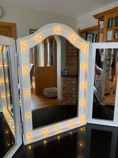 Vanity Mirror