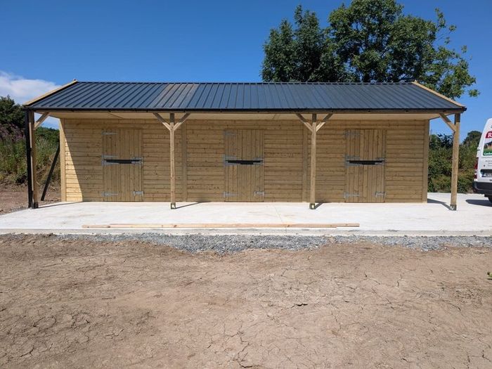 Stables made to order