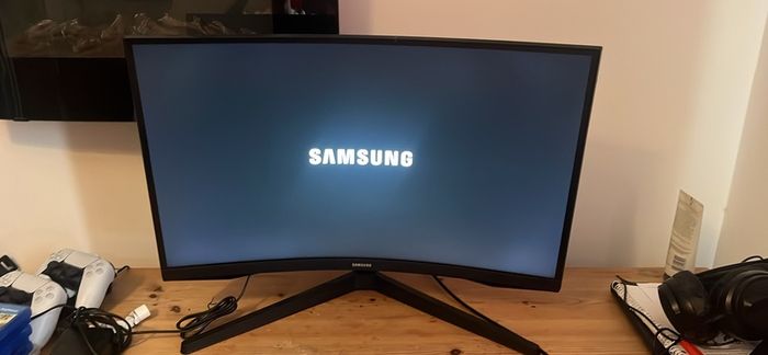 Gaming monitor (Samsung odyssey) 27"