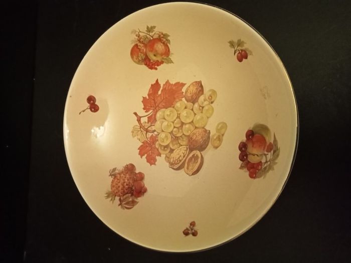 Royal Worcester Palissy 'Royale Fruit Collection Bowl
