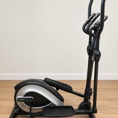 Crosstrainer Elliptical exercise machine