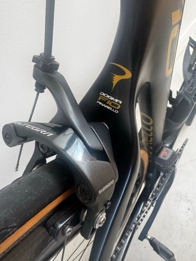 Pinarello Dogma F10 - Zipp Firecrest 404