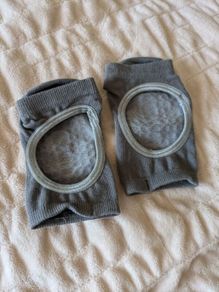 New pilates socks 2 pairs