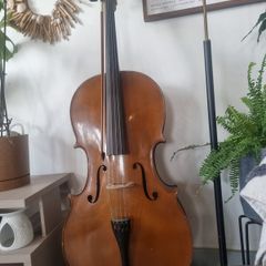 Cello full size