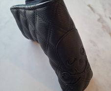 Blade putter headcover
