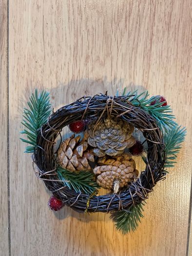 Tiny Christmas Wreath