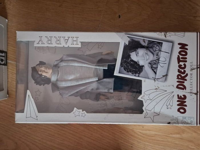 one direction dolls.full set unopened