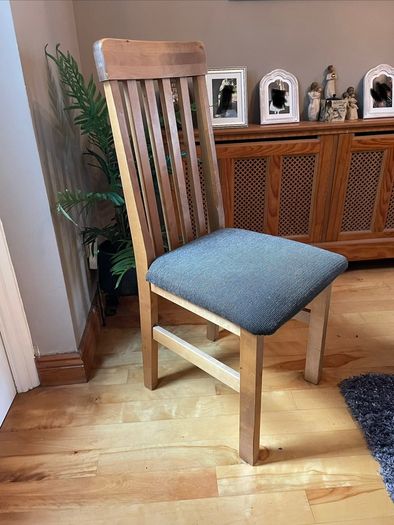 Solid Birch Wood Dining Table & 6 Chairs